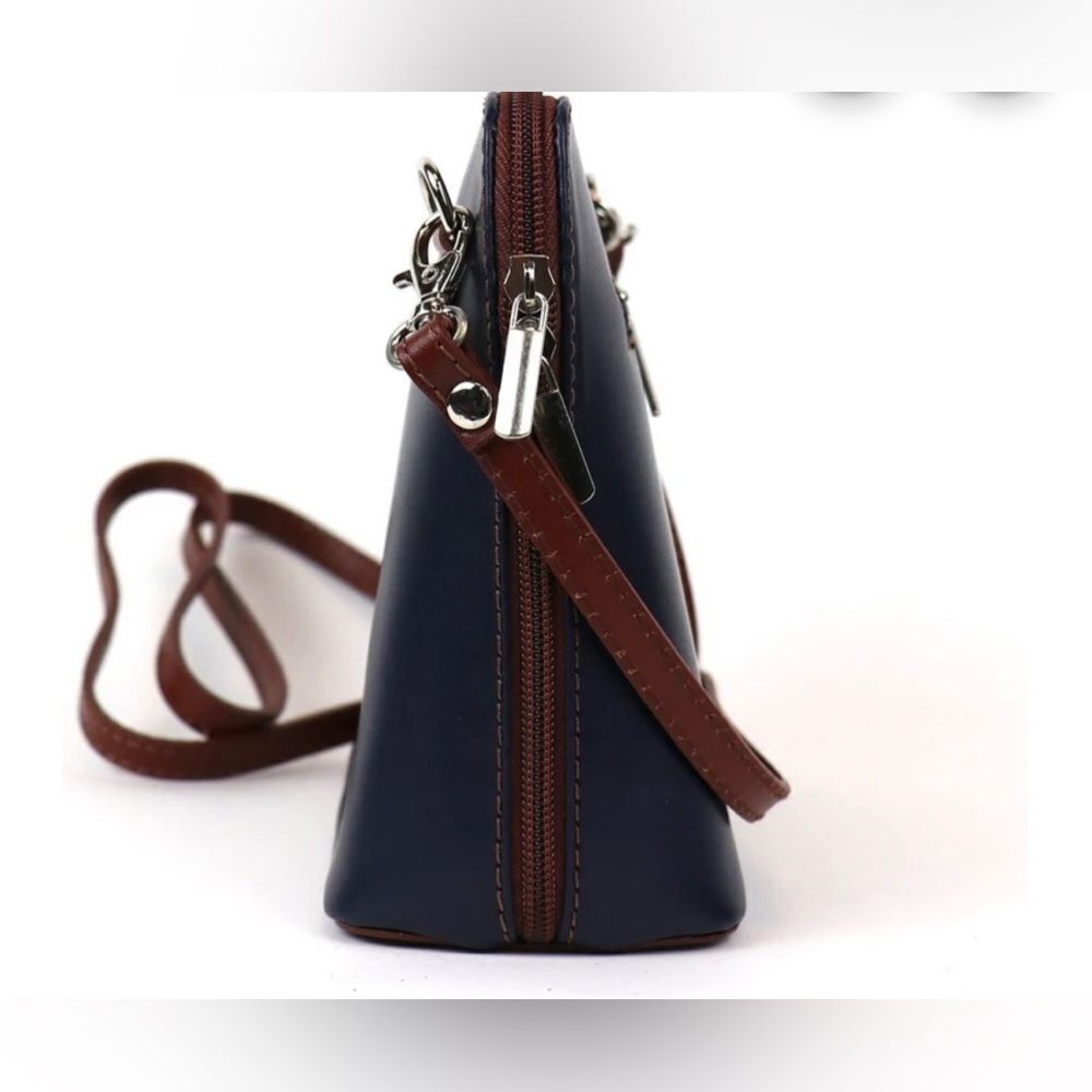 Vera Pelle Two-Tone Leather Crossbody Bag; Made in Italy - Picture 9 of 10
